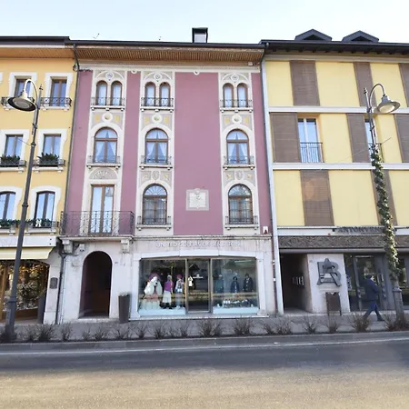 Piazza Carli * Asiago